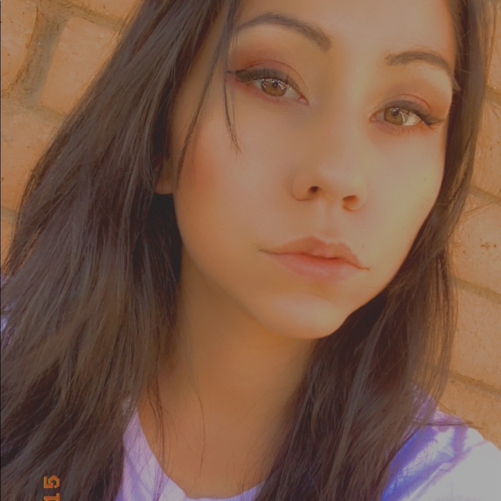 Meet your Posher, Jessica